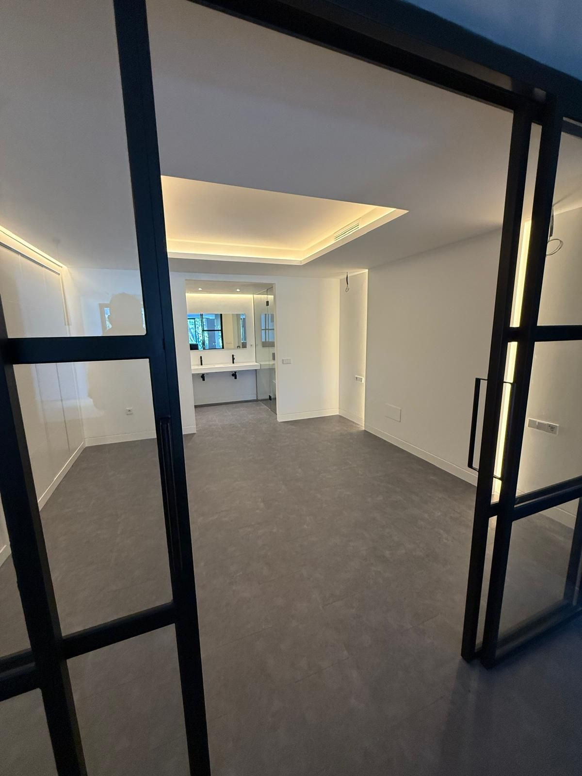 Appartement te koop in Nueva Andalucía | 1 slaapkamers H5316097