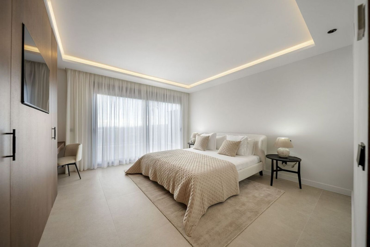 Appartement te koop in Nueva Andalucía | 3 slaapkamers H5316589