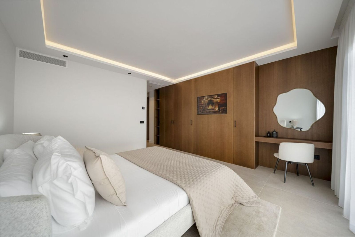 Appartement te koop in Nueva Andalucía | 3 slaapkamers H5316589