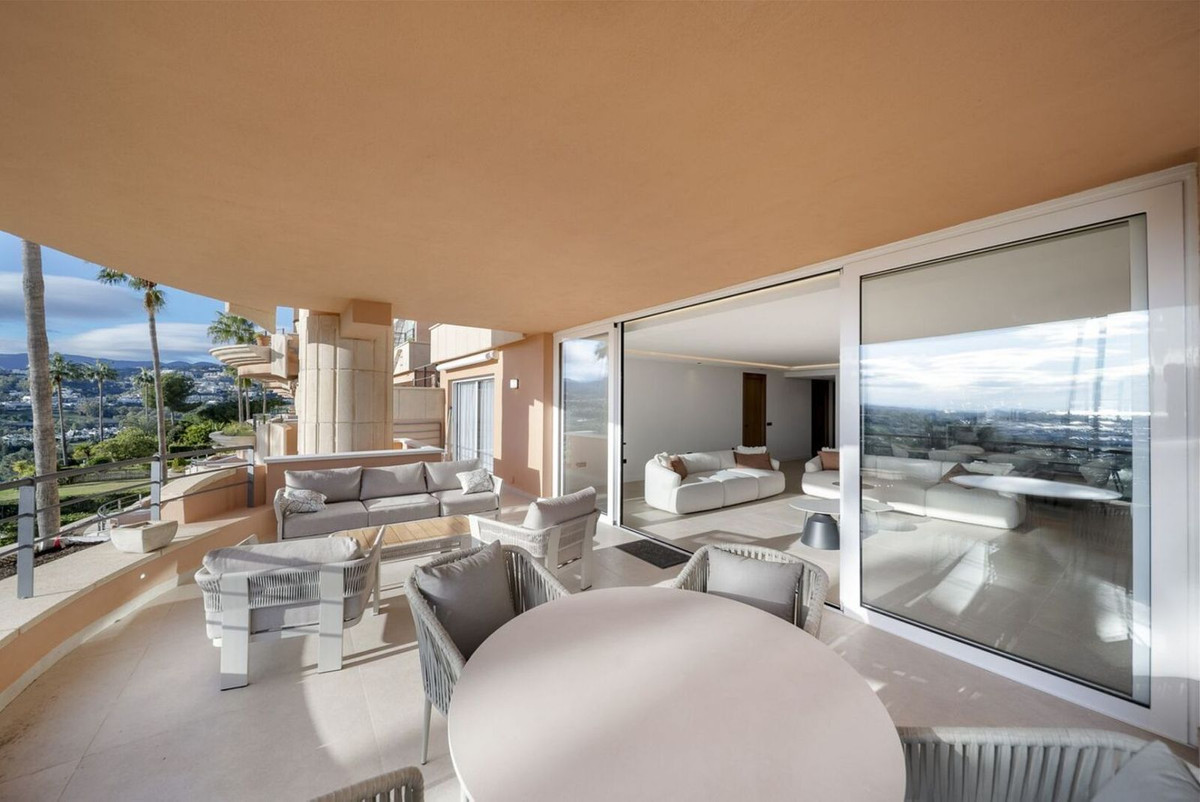 Appartement te koop in Nueva Andalucía | 3 slaapkamers H5316589