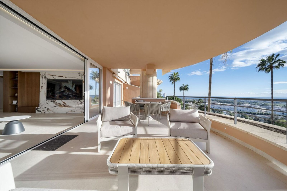 Appartement te koop in Nueva Andalucía | 3 slaapkamers H5316589