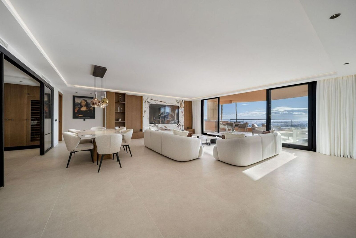 Appartement te koop in Nueva Andalucía | 3 slaapkamers H5316589