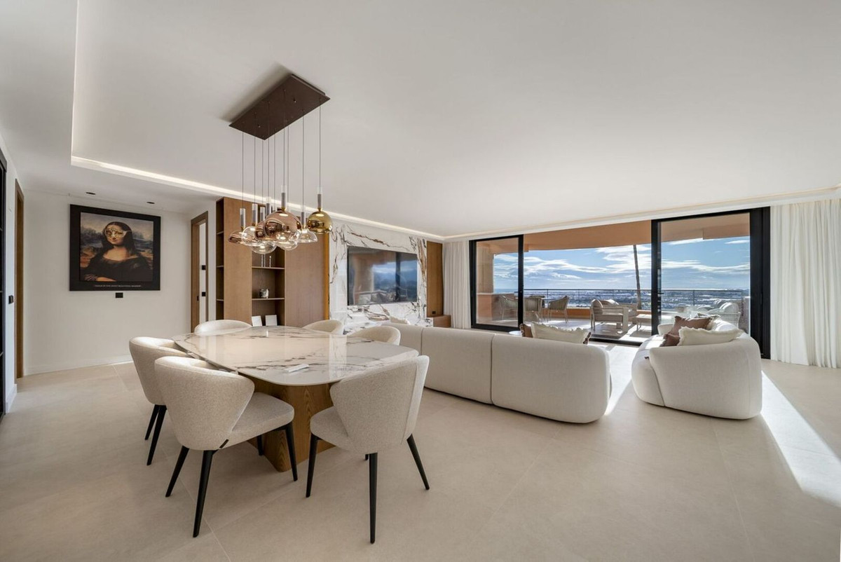 Appartement te koop in Nueva Andalucía | 3 slaapkamers H5316589