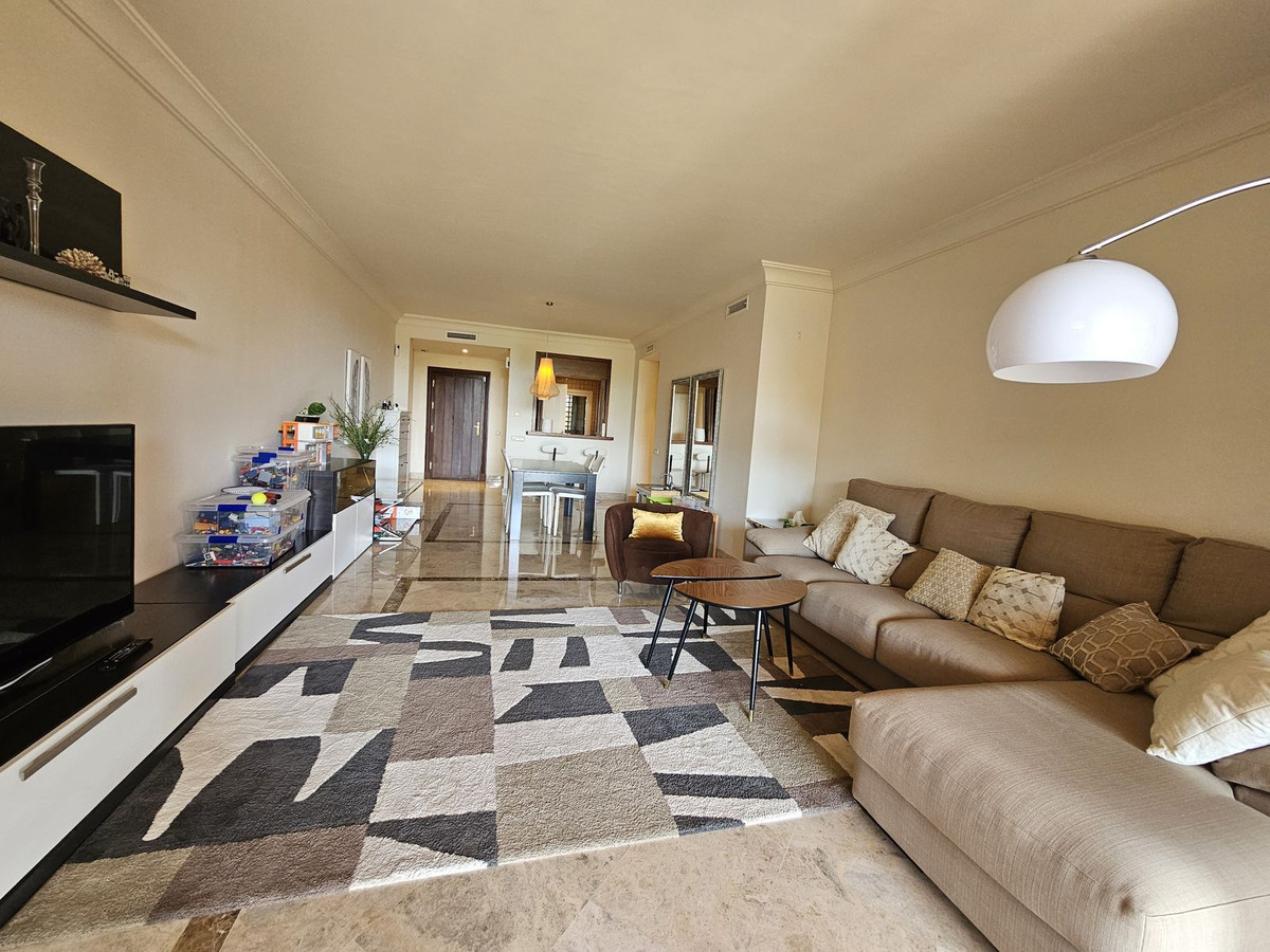 Appartement te koop in Nueva Andalucía | 2 slaapkamers H5318014