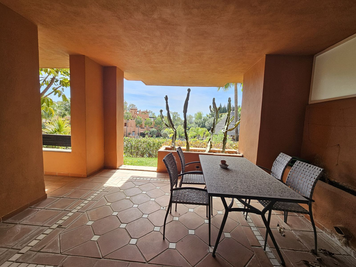 Appartement te koop in Nueva Andalucía | 2 slaapkamers H5318014