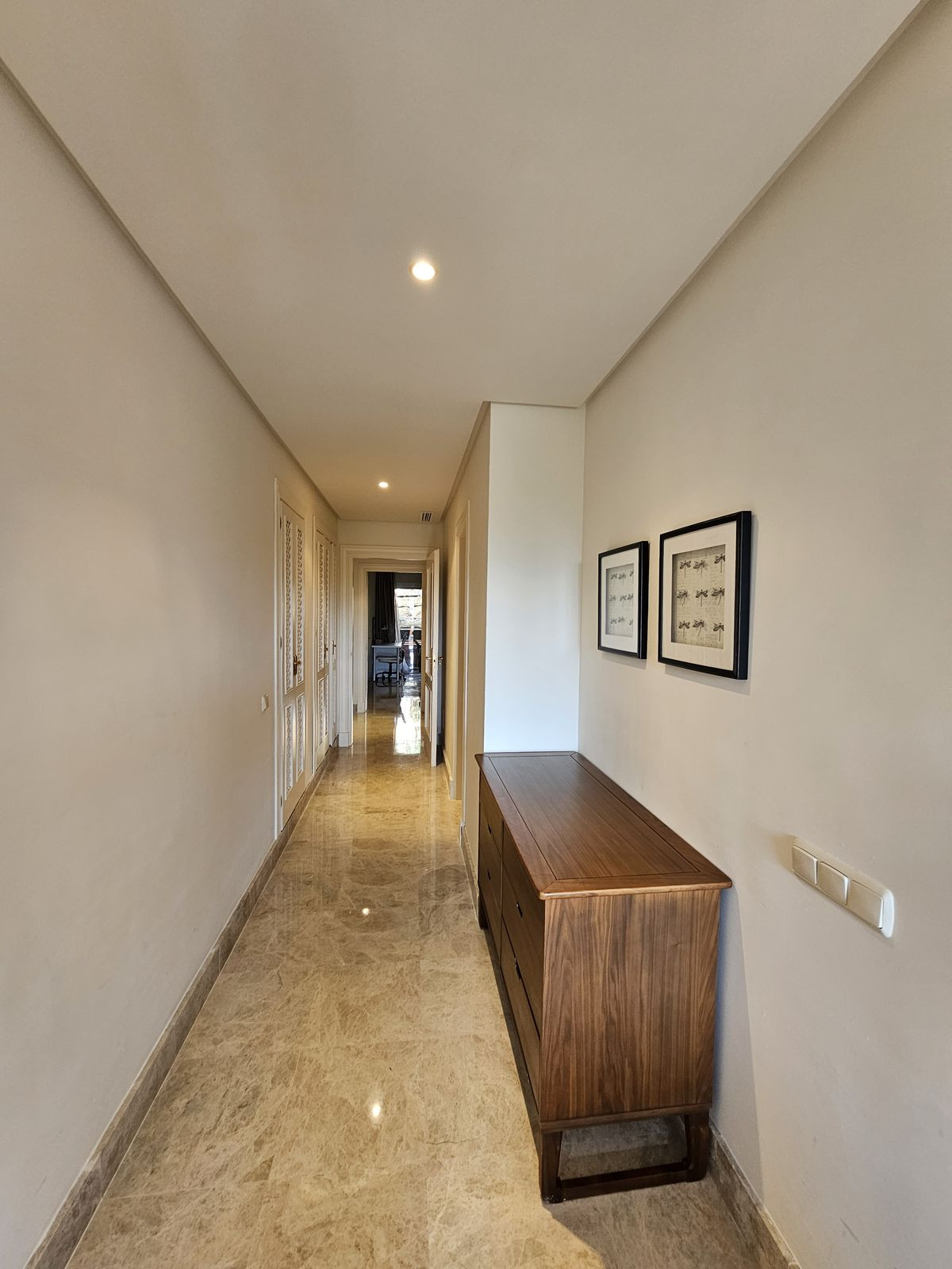 Appartement te koop in Nueva Andalucía | 2 slaapkamers H5318014