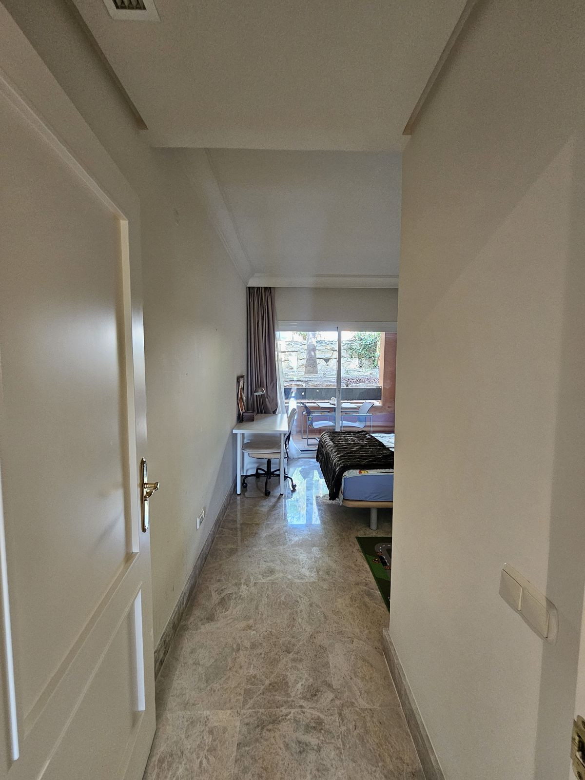 Appartement te koop in Nueva Andalucía | 2 slaapkamers H5318014