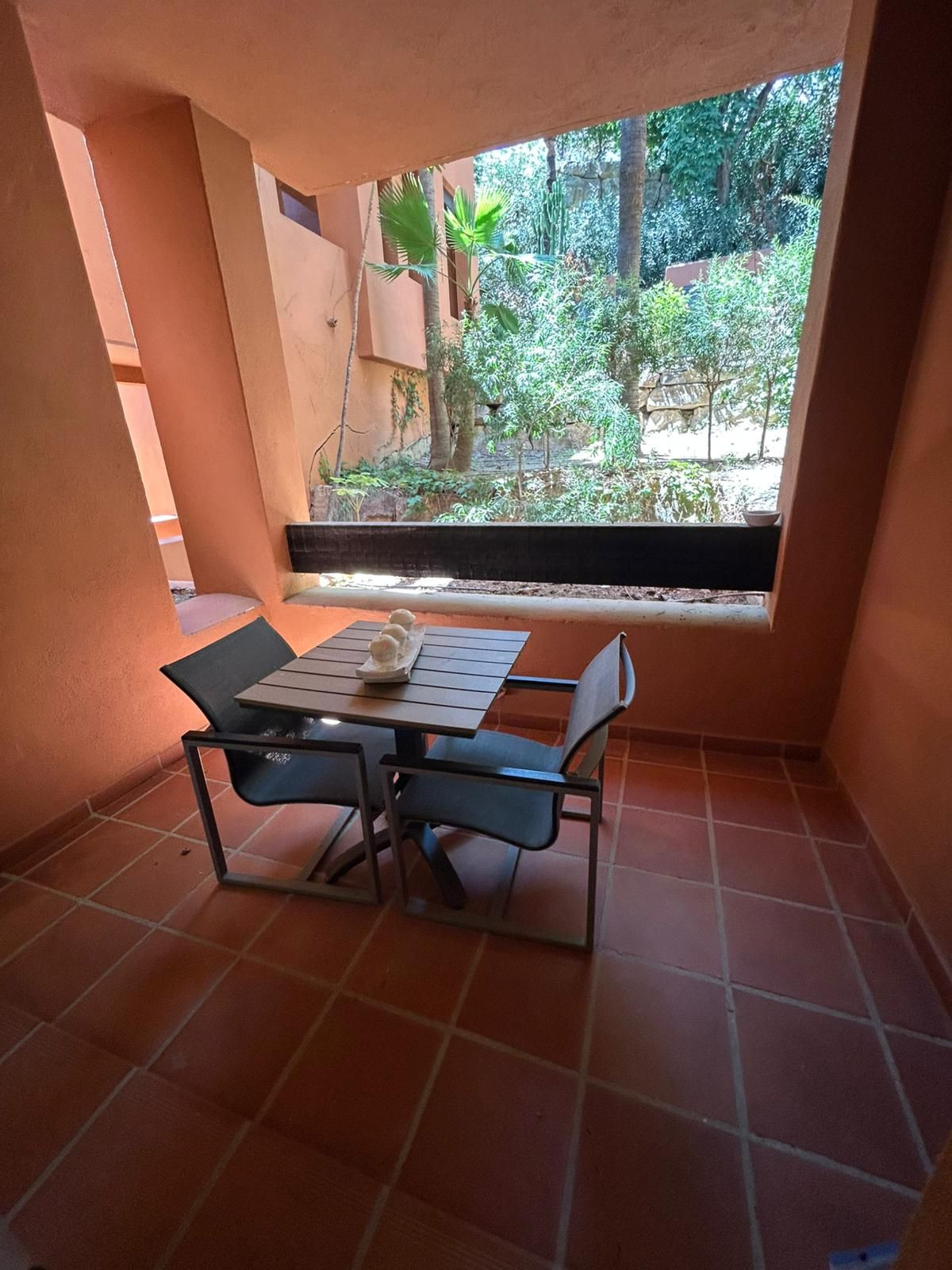 Appartement te koop in Nueva Andalucía | 2 slaapkamers H5318014