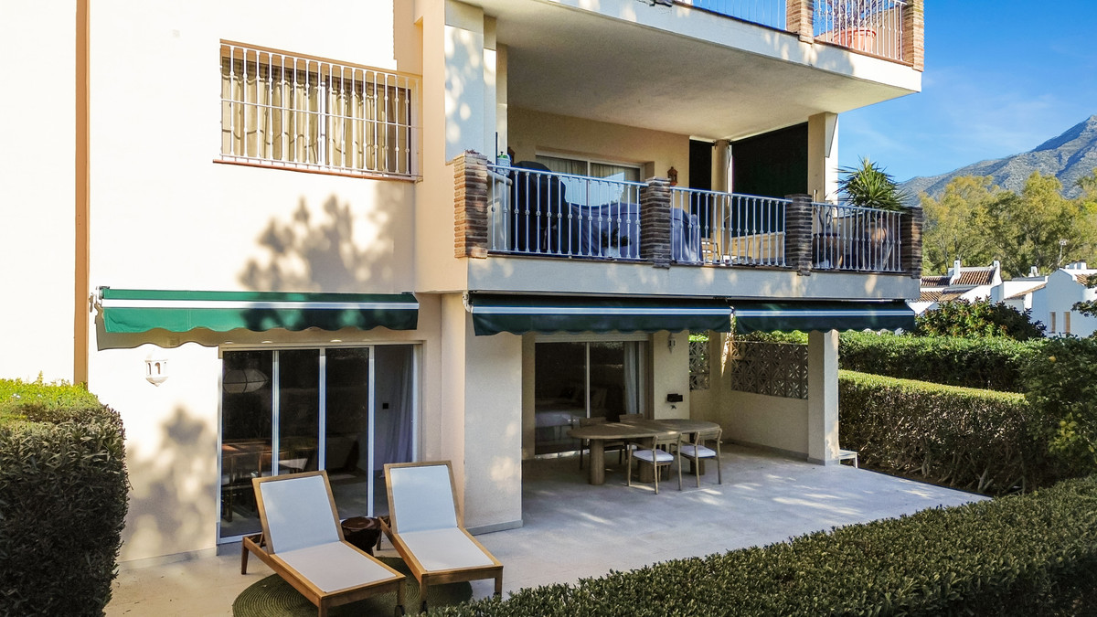 Appartement te koop in Nueva Andalucía | 3 slaapkamers H5318815