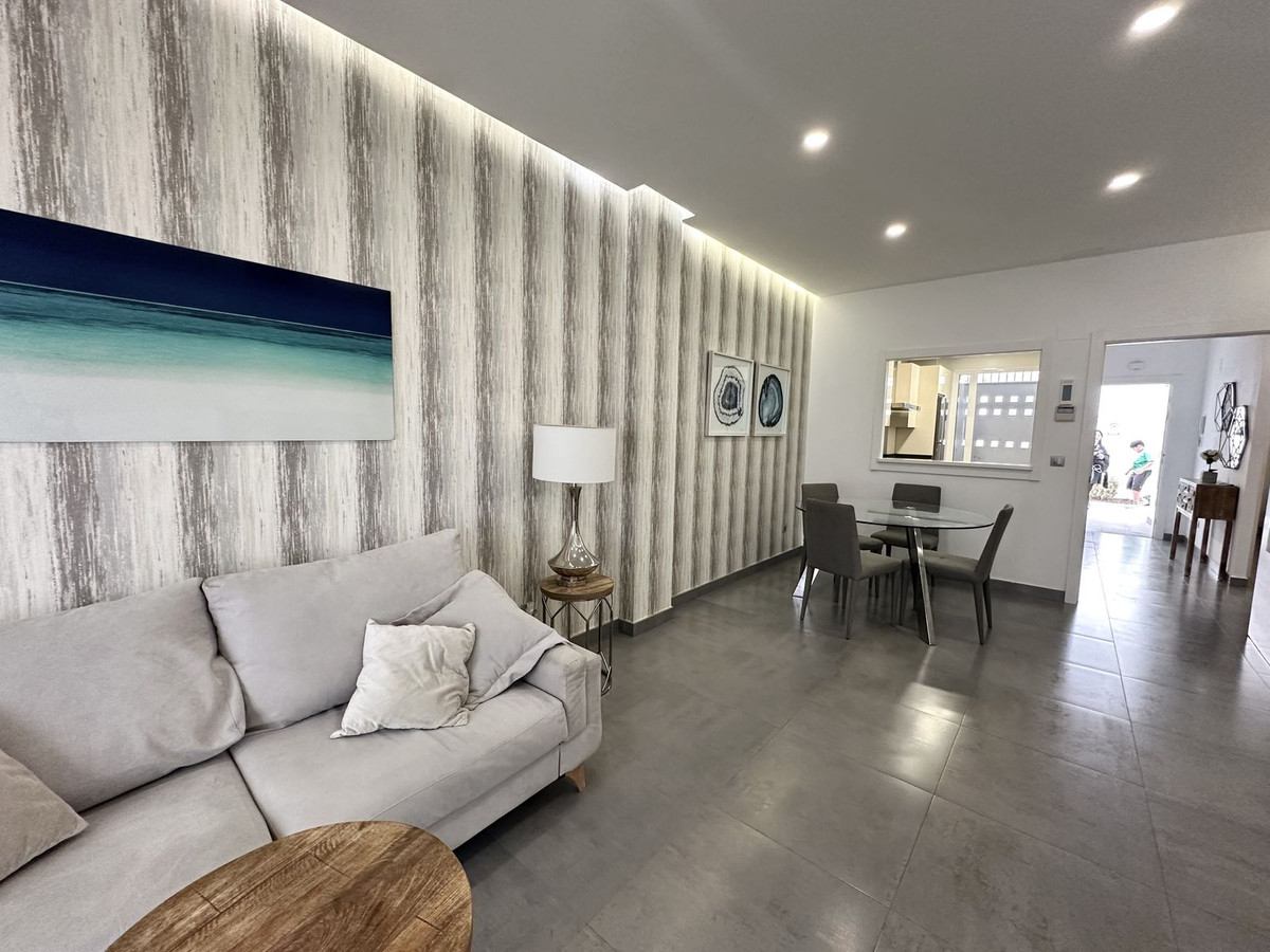 Appartement te koop in Nueva Andalucía | 2 slaapkamers H5318848