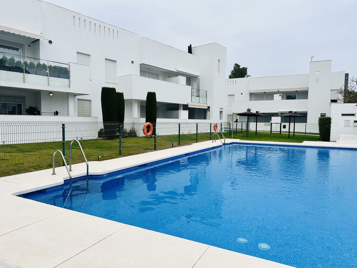 Appartement te koop in Nueva Andalucía | 2 slaapkamers H5318848