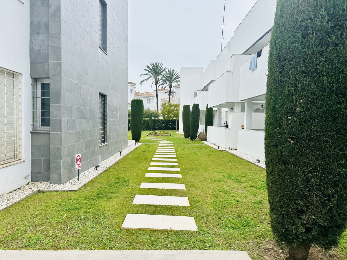 Appartement te koop in Nueva Andalucía | 2 slaapkamers H5318848