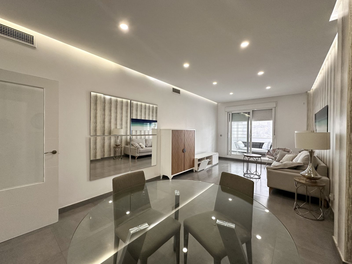 Appartement te koop in Nueva Andalucía | 2 slaapkamers H5318848