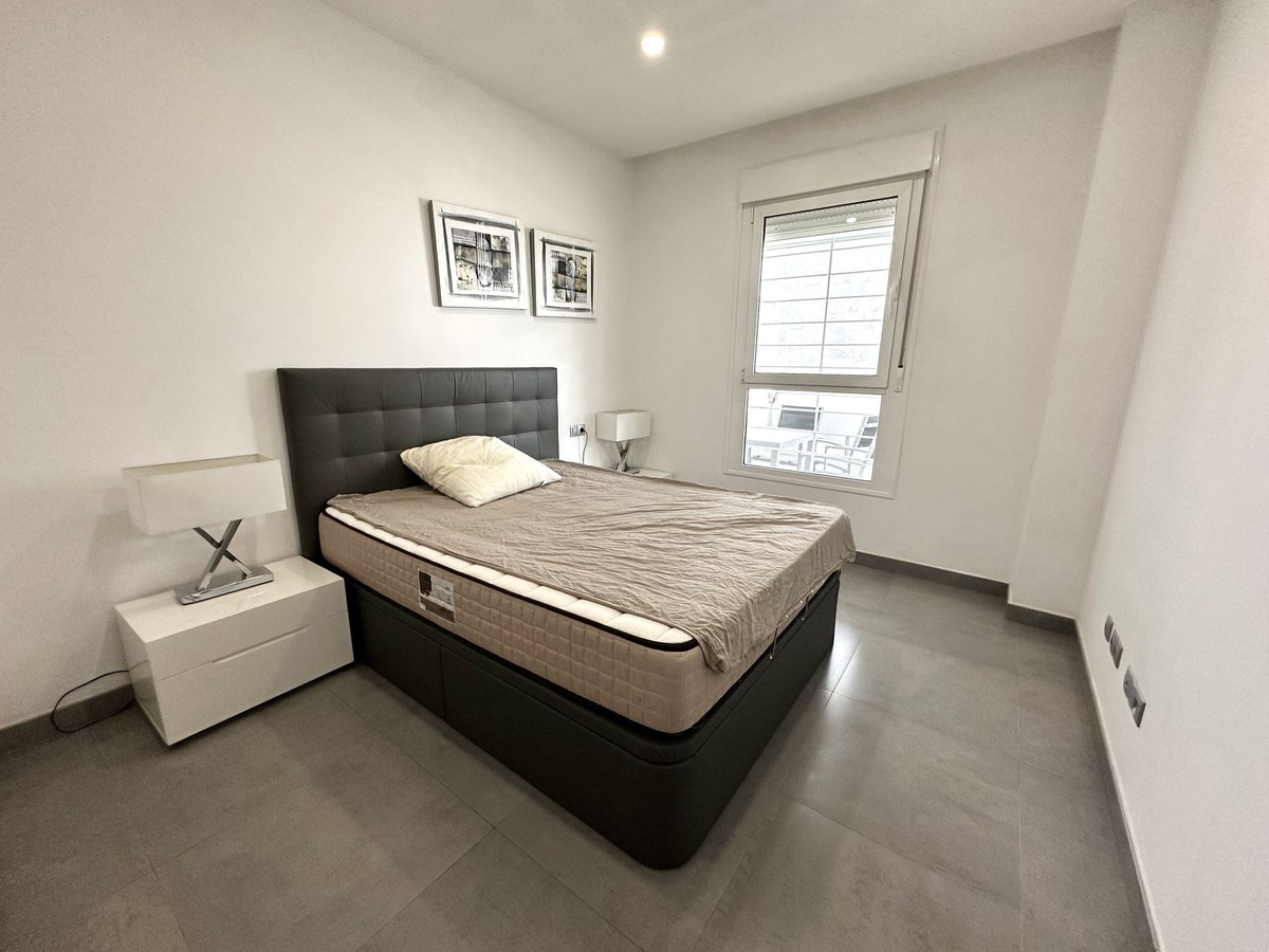 Appartement te koop in Nueva Andalucía | 2 slaapkamers H5318848