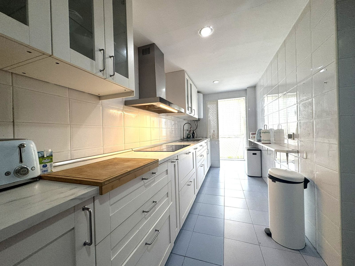 Appartement te koop in Nueva Andalucía | 3 slaapkamers H5320042