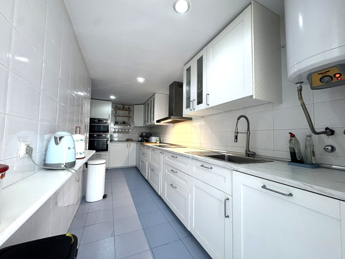 Appartement te koop in Nueva Andalucía | 3 slaapkamers H5320042