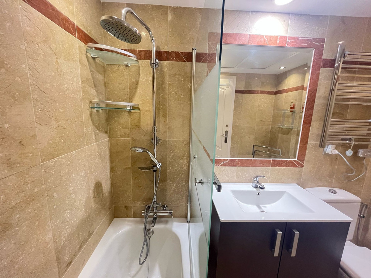 Appartement te koop in Nueva Andalucía | 4 slaapkamers H5320306