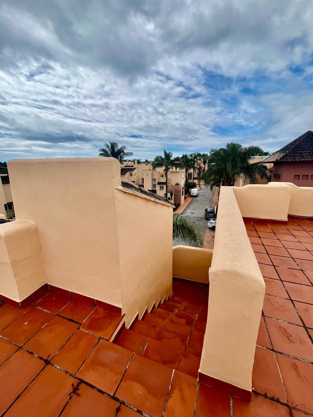 Appartement te koop in Nueva Andalucía | 4 slaapkamers H5320306