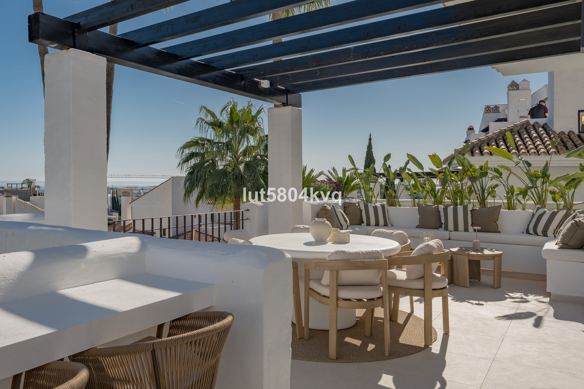 Appartement te koop in Nueva Andalucía | 3 slaapkamers H5321377