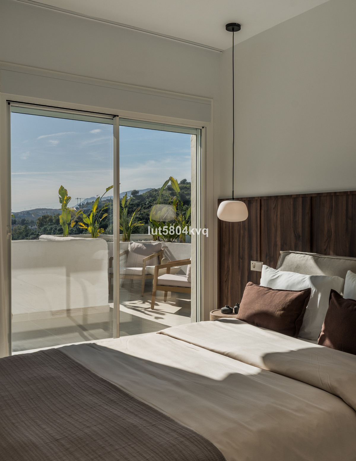 Appartement te koop in Nueva Andalucía | 3 slaapkamers H5321377