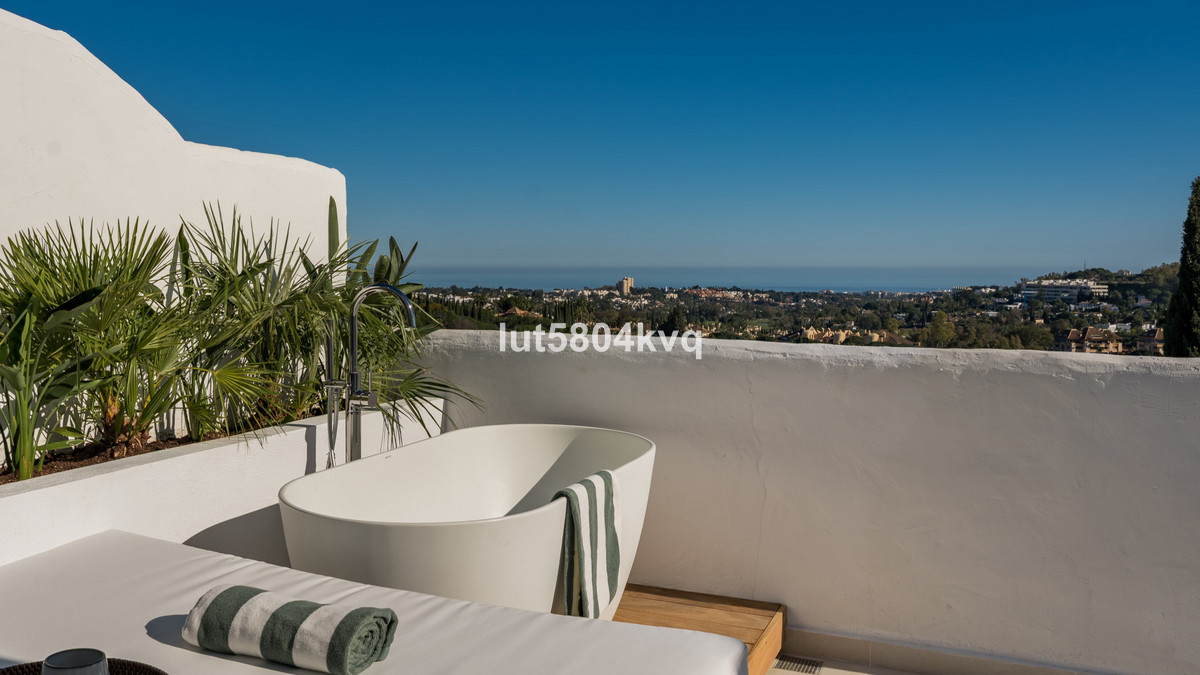 Appartement te koop in Nueva Andalucía | 3 slaapkamers H5321377