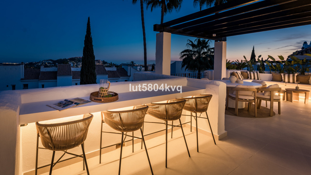 Appartement te koop in Nueva Andalucía | 3 slaapkamers H5321377