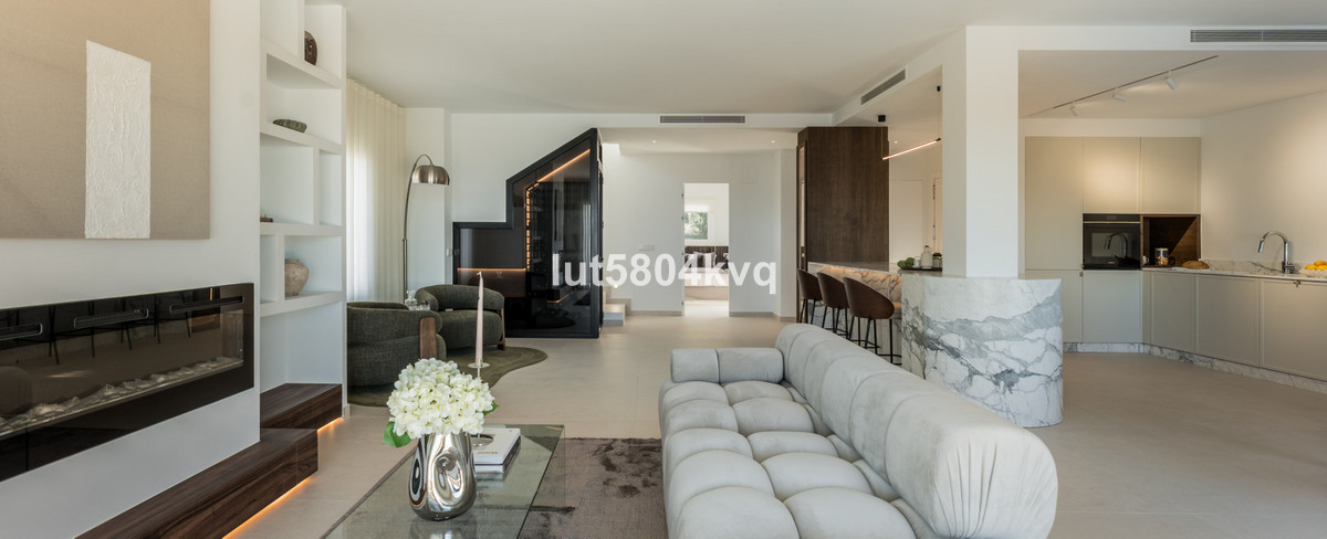Appartement te koop in Nueva Andalucía | 3 slaapkamers H5321377