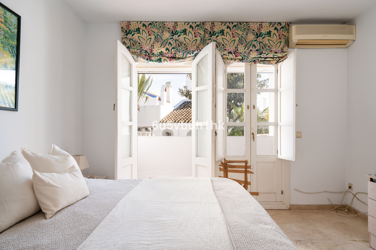 Appartement te koop in Nueva Andalucía | 4 slaapkamers H5321449