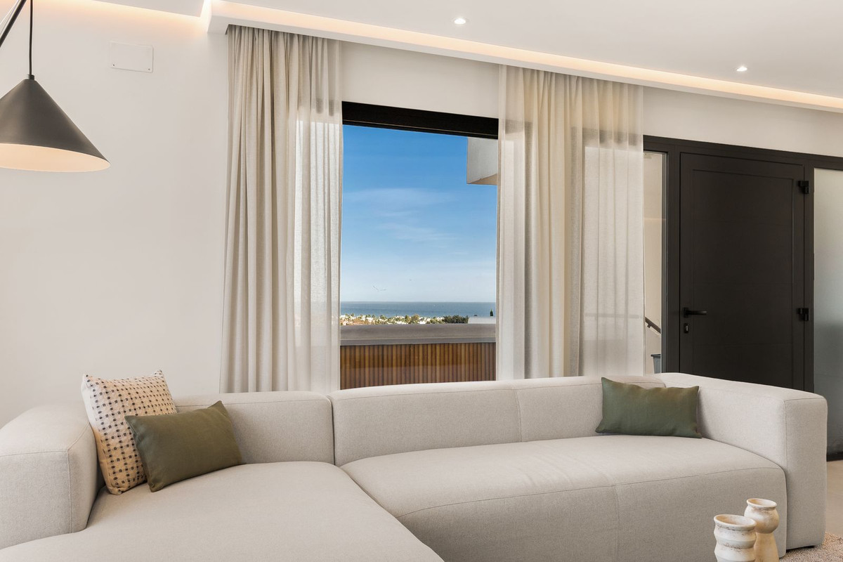 Appartement te koop in Nueva Andalucía | 2 slaapkamers H5321803