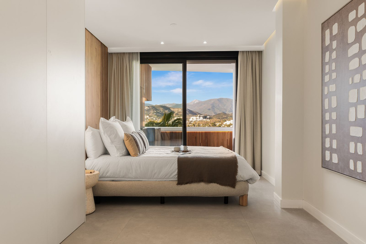 Appartement te koop in Nueva Andalucía | 2 slaapkamers H5321803