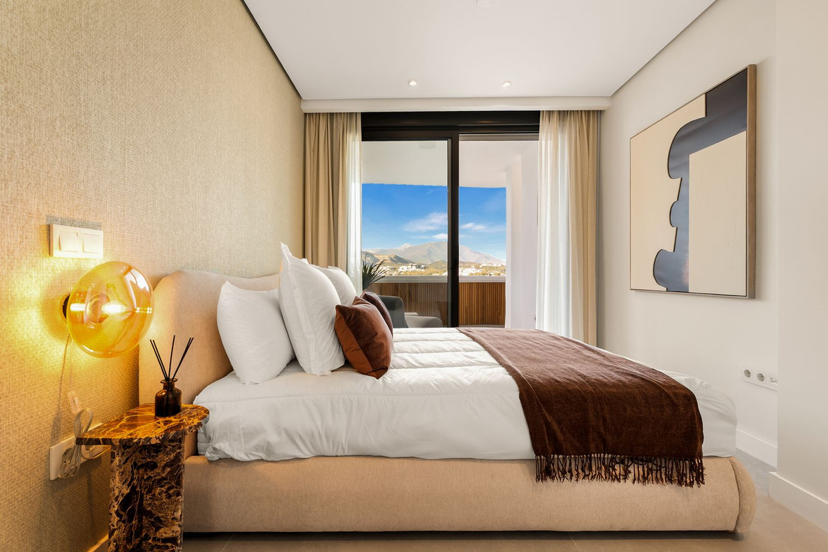 Appartement te koop in Nueva Andalucía | 2 slaapkamers H5321803