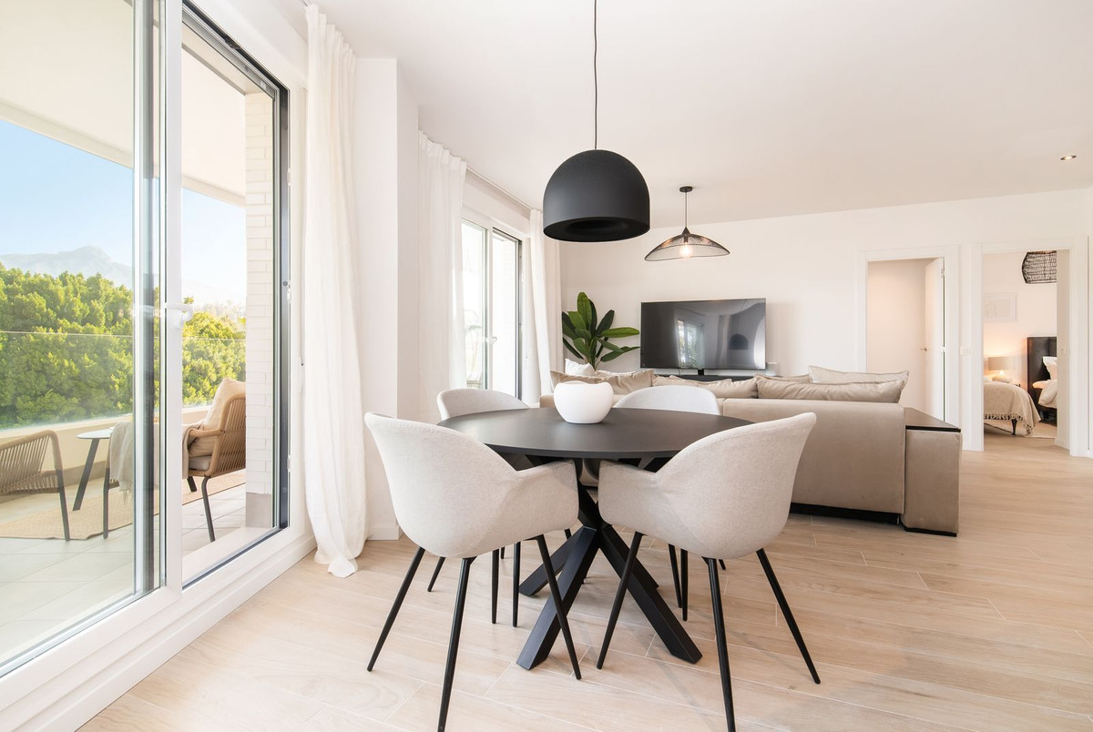 Appartement te koop in Nueva Andalucía | 2 slaapkamers H5322409