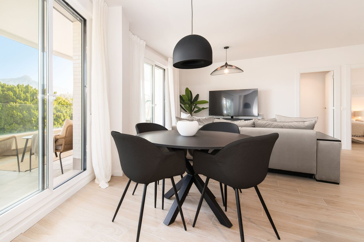 Appartement te koop in Nueva Andalucía | 2 slaapkamers H5322409