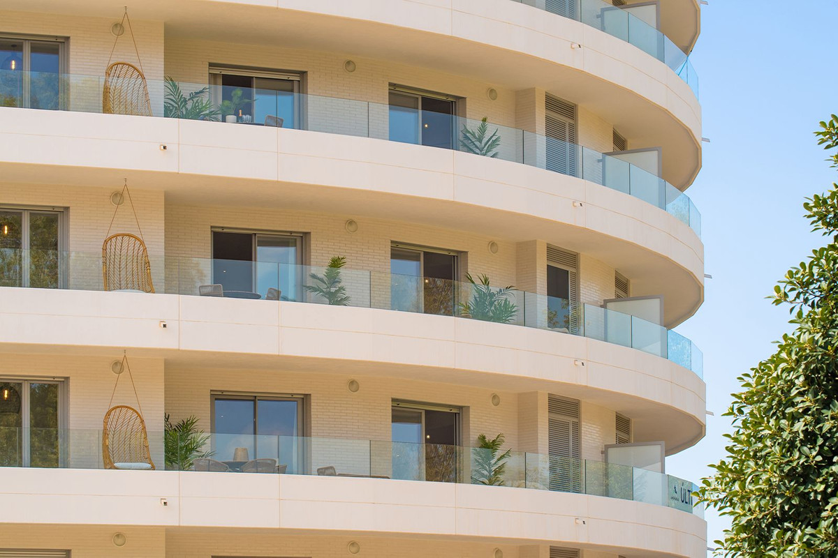 Appartement te koop in Nueva Andalucía | 2 slaapkamers H5322409