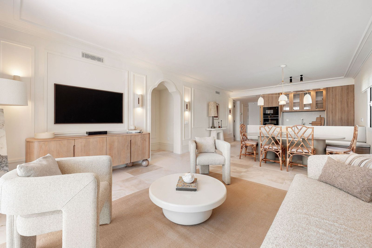 Appartement te koop in Nueva Andalucía | 3 slaapkamers H5322508