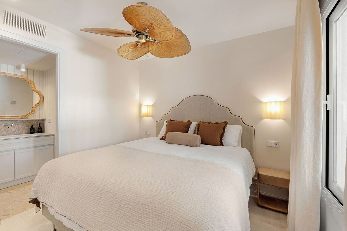 Appartement te koop in Nueva Andalucía | 3 slaapkamers H5322508