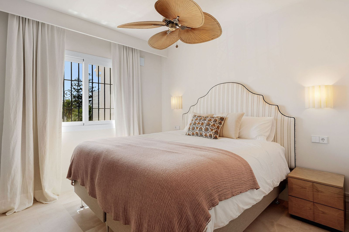 Appartement te koop in Nueva Andalucía | 3 slaapkamers H5322508