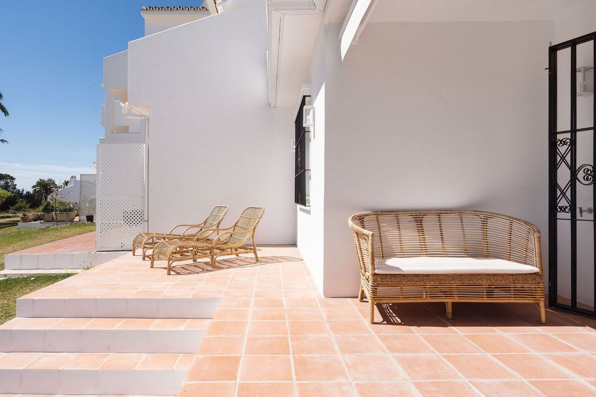 Appartement te koop in Nueva Andalucía | 3 slaapkamers H5322508