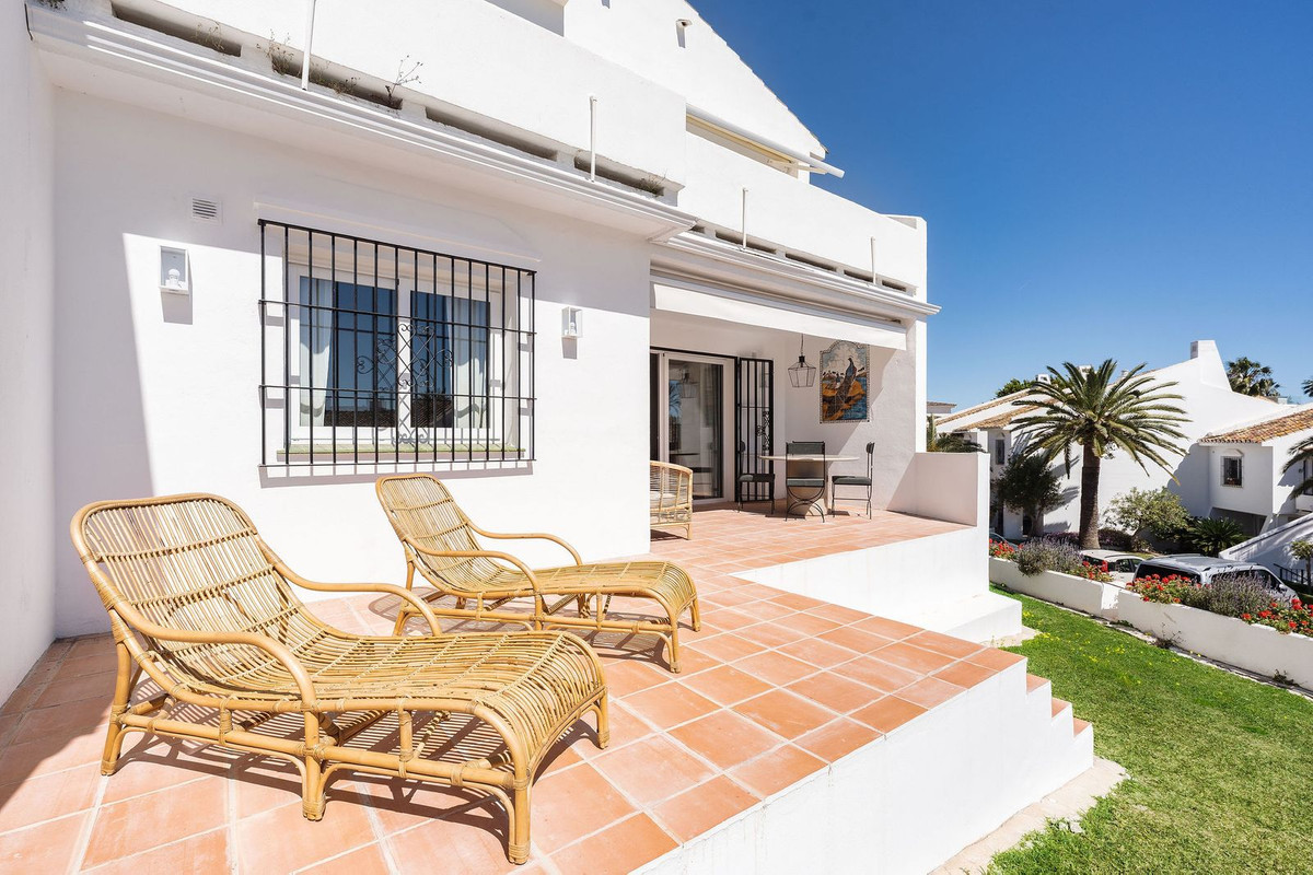 Appartement te koop in Nueva Andalucía | 3 slaapkamers H5322508