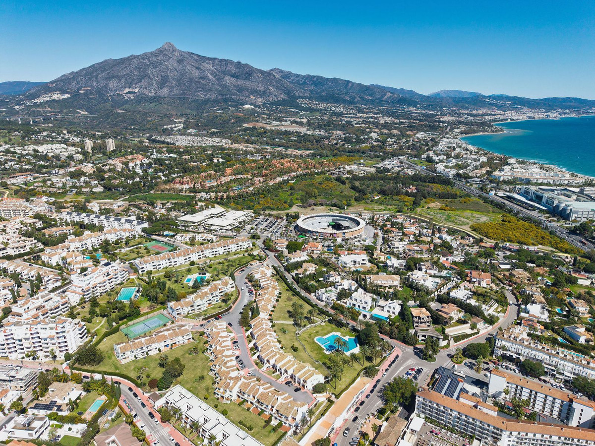 Appartement te koop in Nueva Andalucía | 3 slaapkamers H5322508