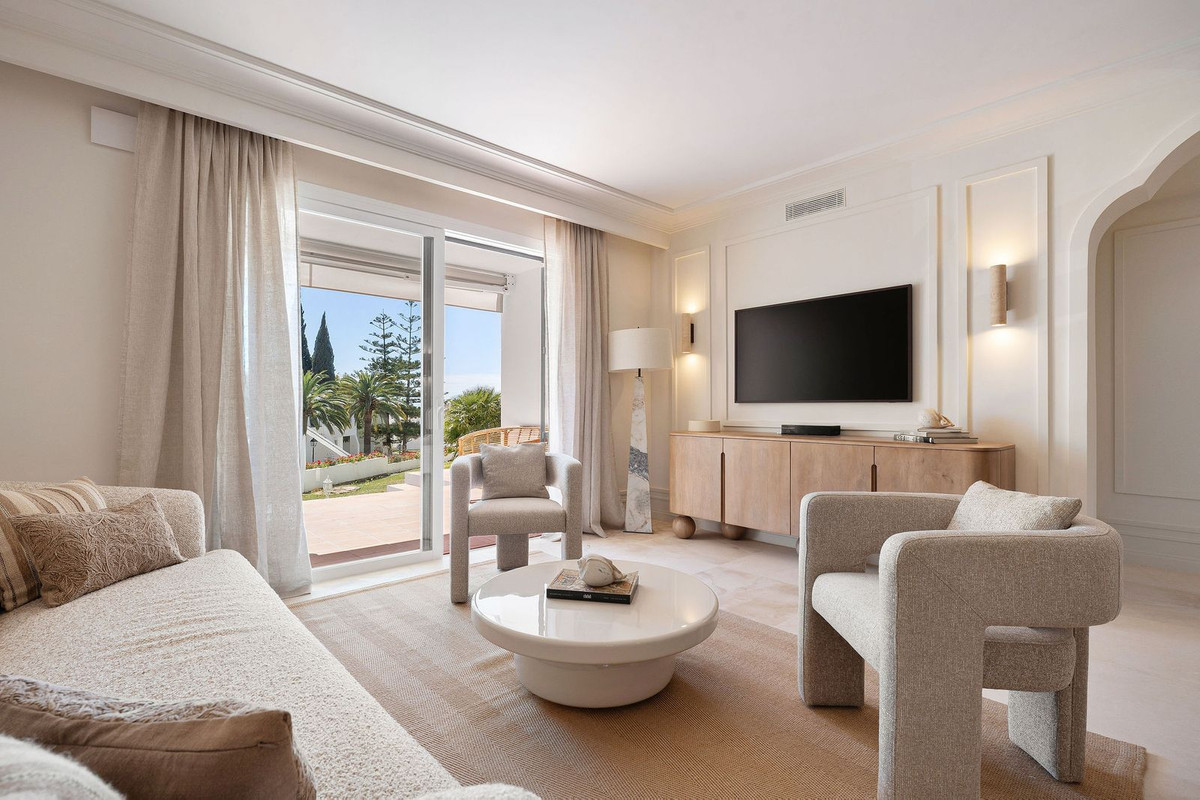 Appartement te koop in Nueva Andalucía | 3 slaapkamers H5322508