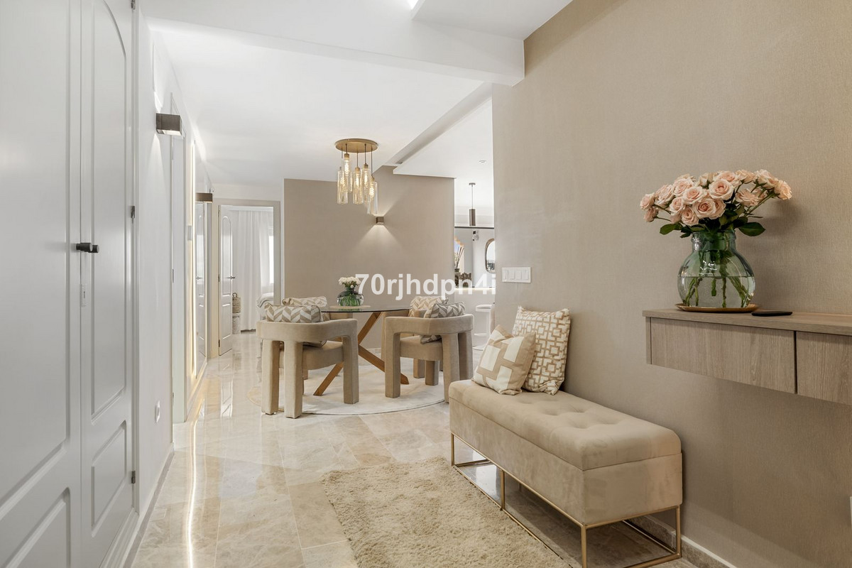 Appartement te koop in Nueva Andalucía | 3 slaapkamers H5324554