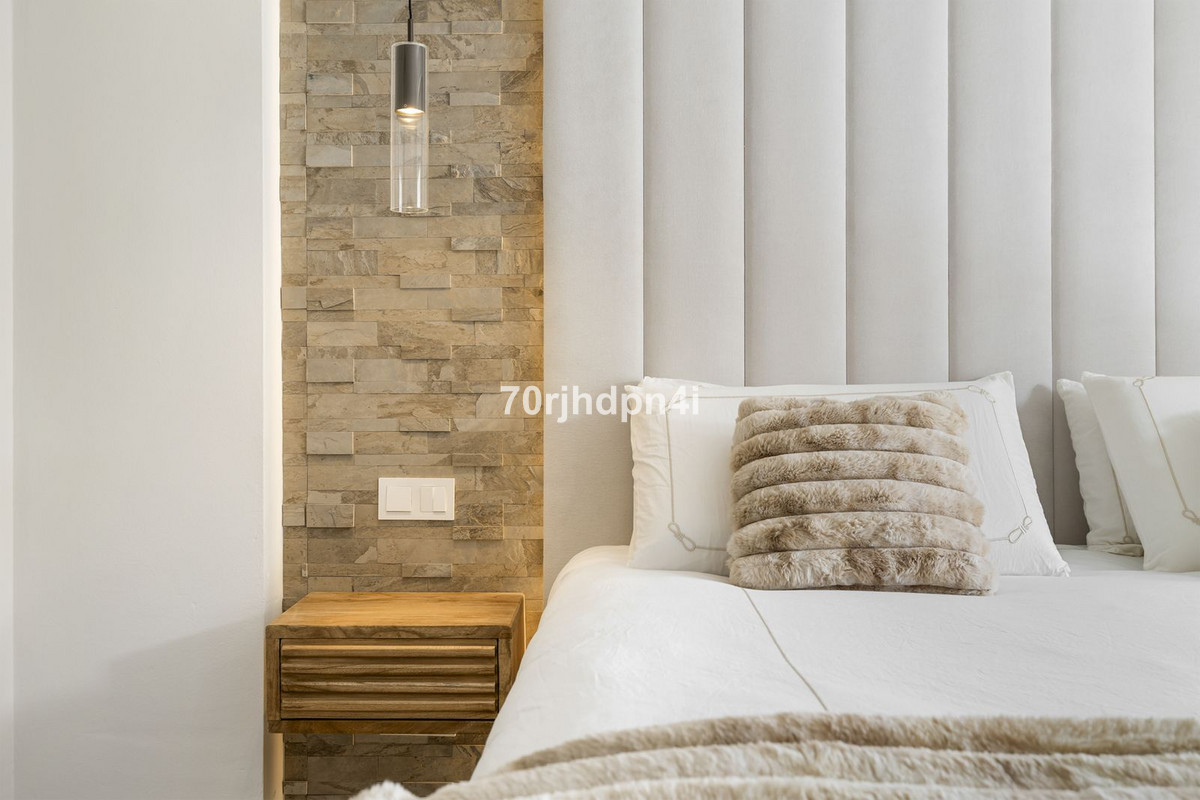 Appartement te koop in Nueva Andalucía | 3 slaapkamers H5324554