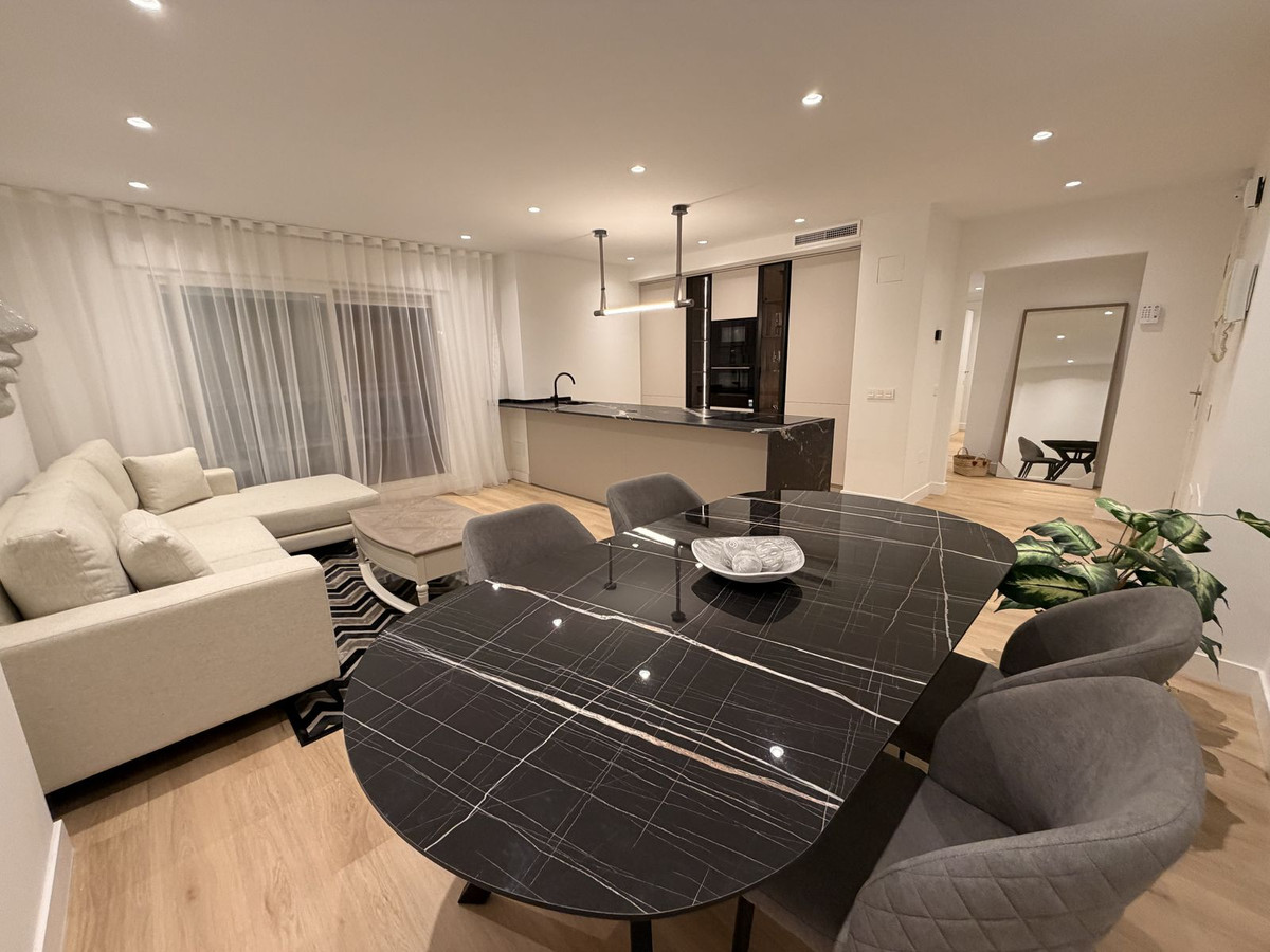 Appartement te koop in Nueva Andalucía | 3 slaapkamers H5325118