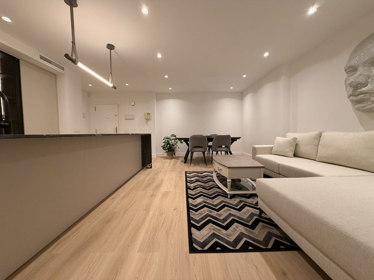 Appartement te koop in Nueva Andalucía | 3 slaapkamers H5325118