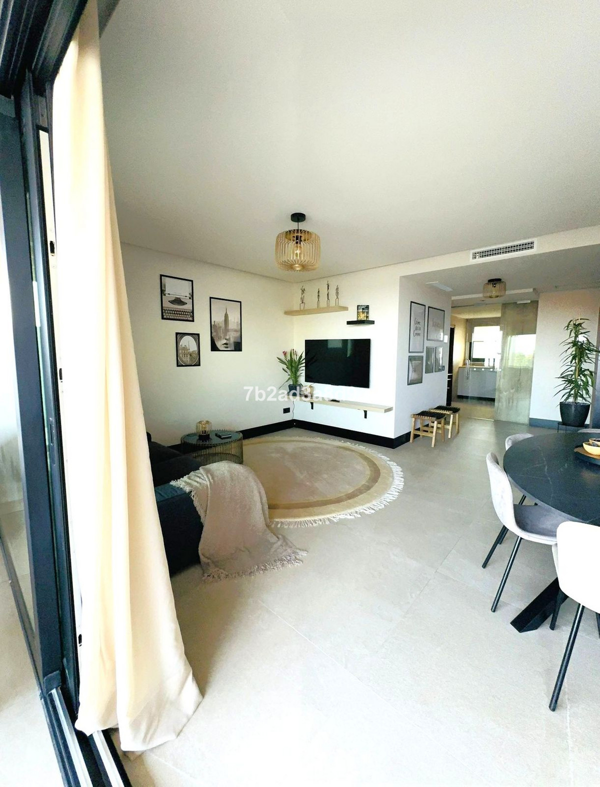 Appartement te koop in Nueva Andalucía | 2 slaapkamers H5325298