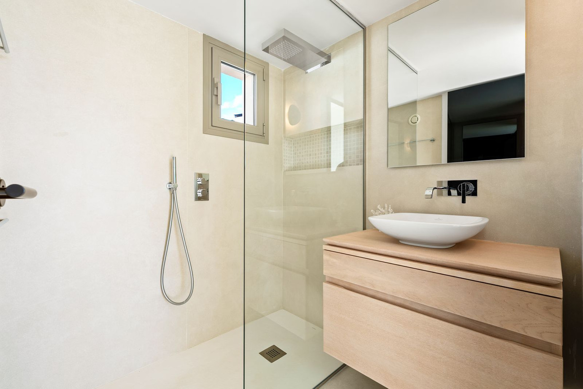 Huis te koop in Nueva Andalucía | 3 slaapkamers H5329693