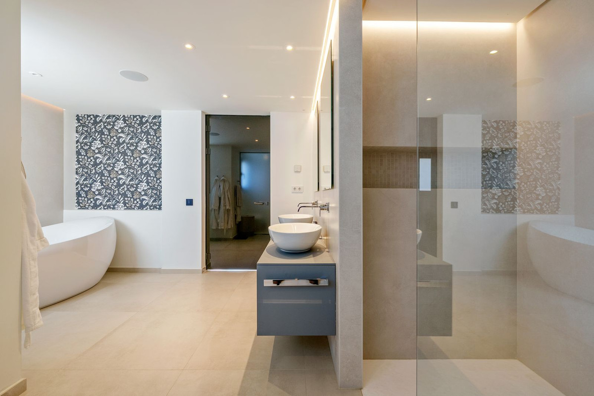 Huis te koop in Nueva Andalucía | 3 slaapkamers H5329693