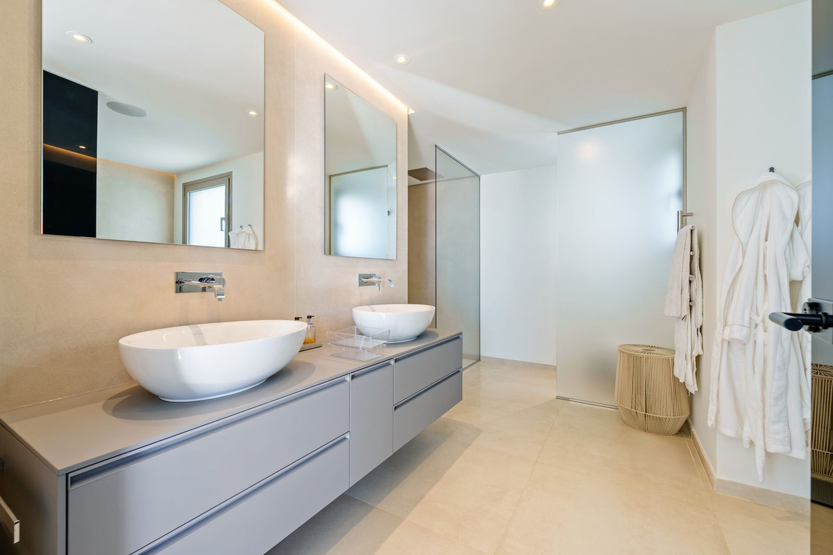 Huis te koop in Nueva Andalucía | 3 slaapkamers H5329693