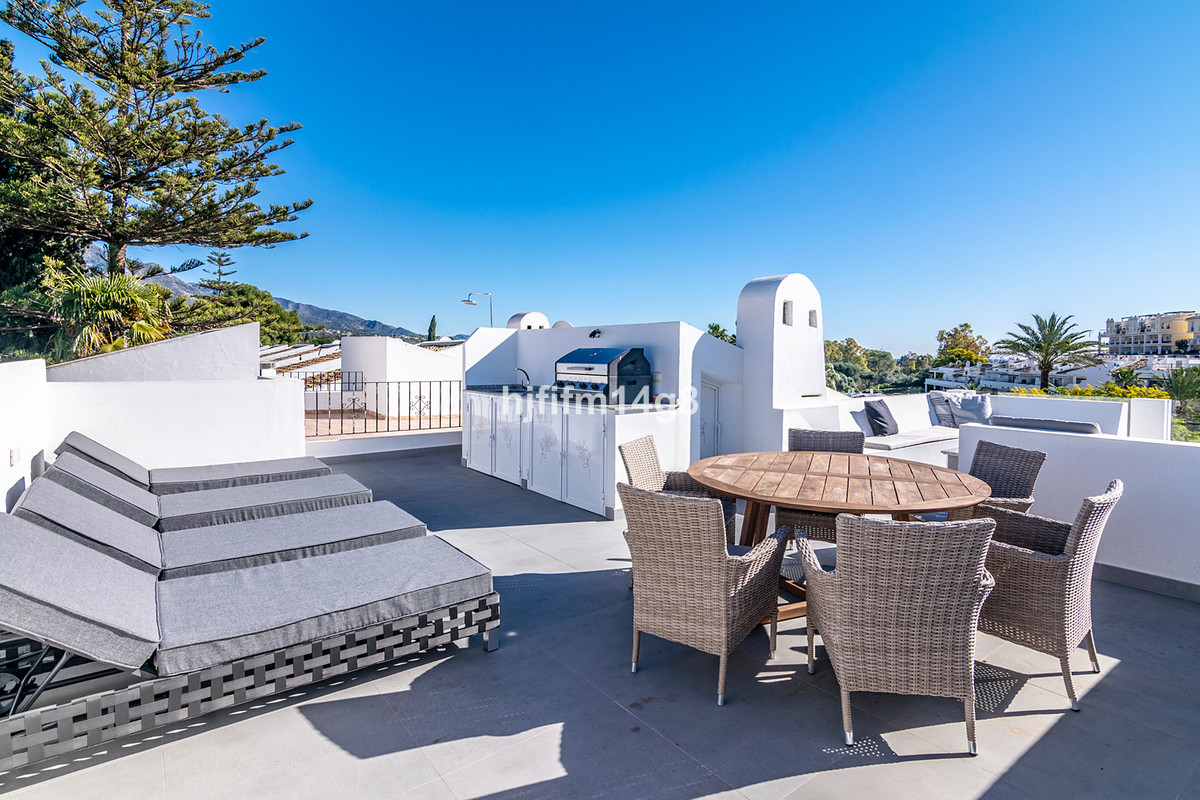 Appartement te koop in Nueva Andalucía | 3 slaapkamers H5330041